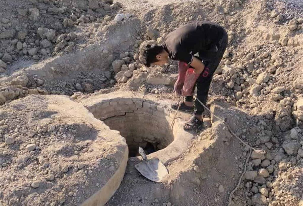چگونه چاه فاضلاب را لایروبی کنیم